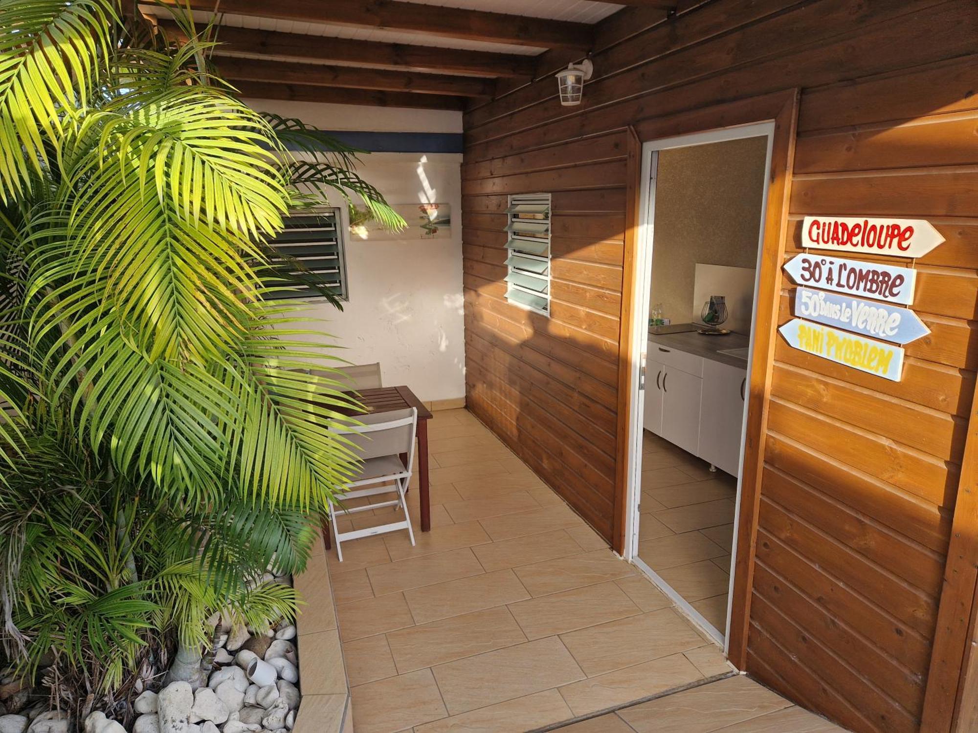 F2 Zen & Green - Piscine Et Confort Baie-Mahault Bagian luar foto